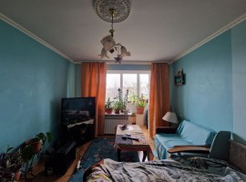 Narva, Kangelaste 24 / 2-apartment