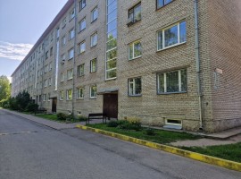 Narva, Kreenholmi 27 / 1-apartment